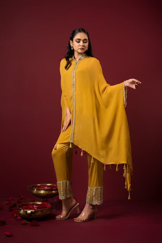 Shop Women's Yellow Embroidered Kaftan kurta | Q by Sonia